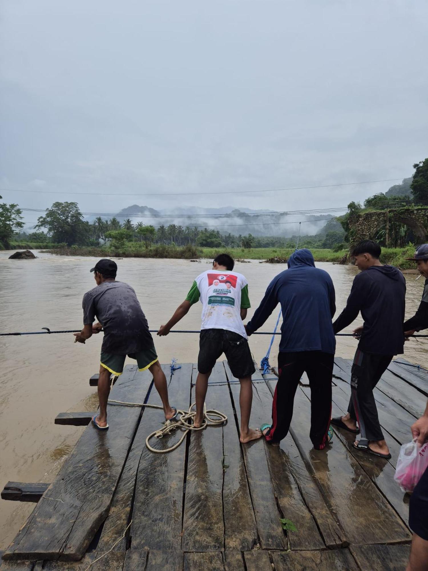 Adventure Turtle Homestay Meru Betiri Sarungan Exteriör bild